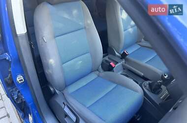 Минивэн Volkswagen Touran 2009 в 