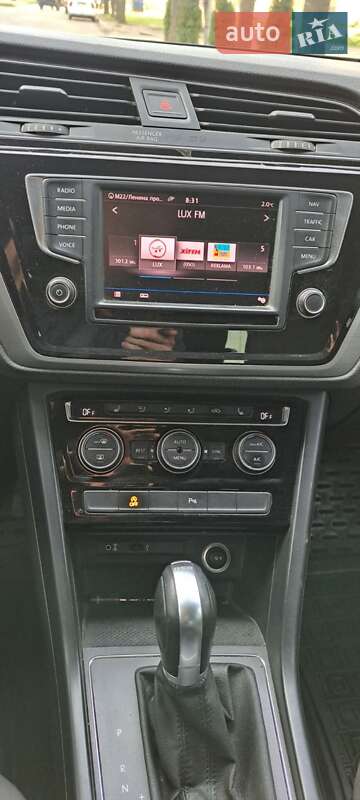 Микровэн Volkswagen Touran 2017 в Кропивницком