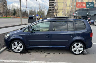 Минивэн Volkswagen Touran 2013 в 
