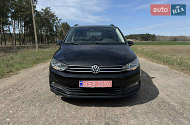 Микровэн Volkswagen Touran 2020 в 