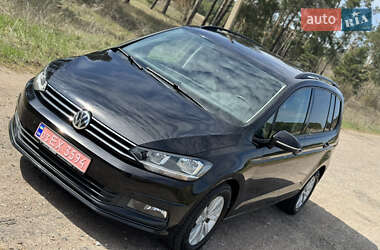 Микровэн Volkswagen Touran 2020 в 