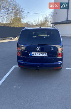 Минивэн Volkswagen Touran 2009 в 