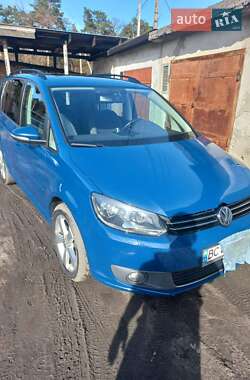 Volkswagen Touran 2012