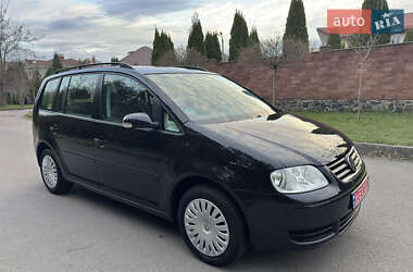 Мінівен Volkswagen Touran 2005 в 