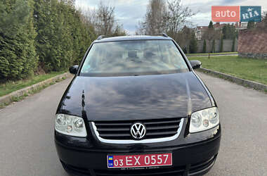 Мінівен Volkswagen Touran 2005 в 