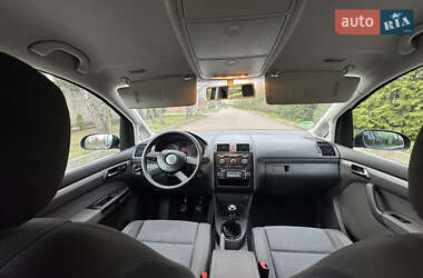 Мінівен Volkswagen Touran 2005 в 