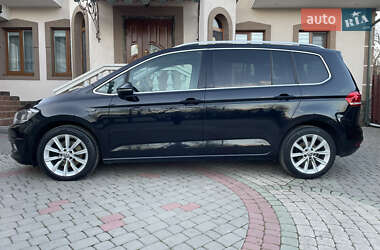 Volkswagen Touran 2016
