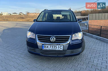 Мінівен Volkswagen Touran 2008 в 