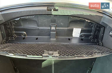 Минивэн Volkswagen Touran 2006 в 
