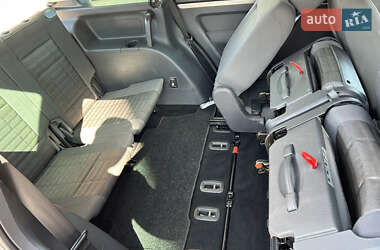 Минивэн Volkswagen Touran 2006 в 