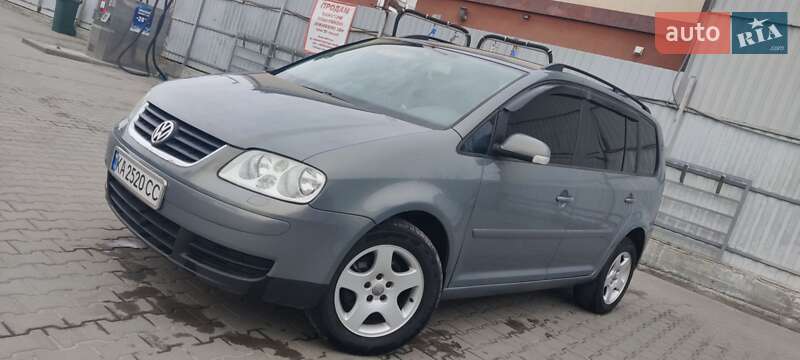 Volkswagen Touran 2004