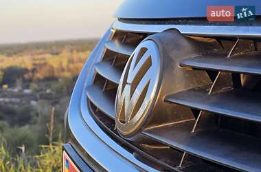 Минивэн Volkswagen Touran 2010 в 