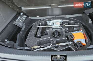 Минивэн Volkswagen Touran 2010 в 