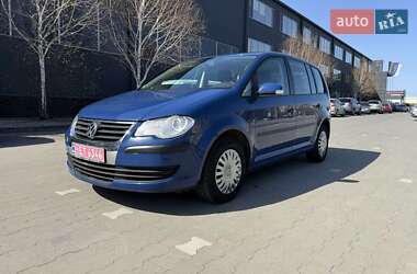 Минивэн Volkswagen Touran 2009 в 