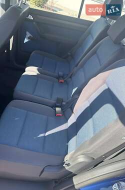 Минивэн Volkswagen Touran 2009 в 