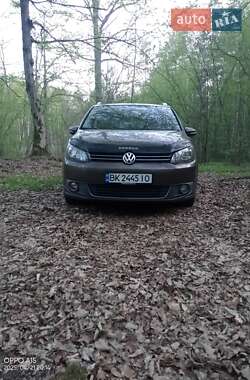 Volkswagen Touran 2010 Volkswagen Touran 2010