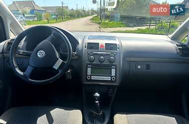 Минивэн Volkswagen Touran 2007 в 