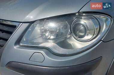 Мінівен Volkswagen Touran 2007 в 