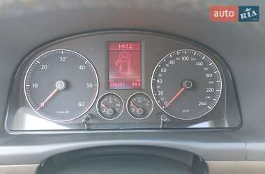 Мінівен Volkswagen Touran 2007 в 