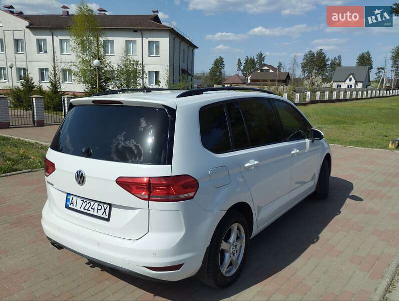 Микровэн Volkswagen Touran 2019 в Бородянке