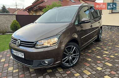 Volkswagen Touran 2011 Volkswagen Touran 2011