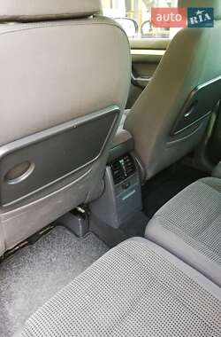 Мінівен Volkswagen Touran 2006 в 