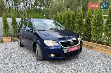 Минивэн Volkswagen Touran 2007 в Полтаве