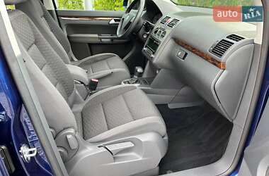 Минивэн Volkswagen Touran 2007 в 