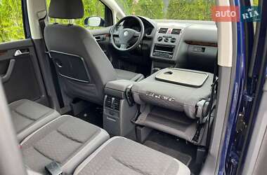Минивэн Volkswagen Touran 2007 в 