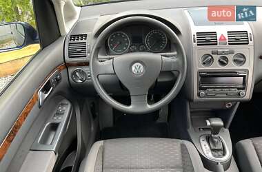 Минивэн Volkswagen Touran 2007 в 
