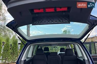 Минивэн Volkswagen Touran 2007 в 