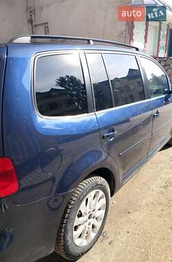 Мінівен Volkswagen Touran 2012 в Тернополі