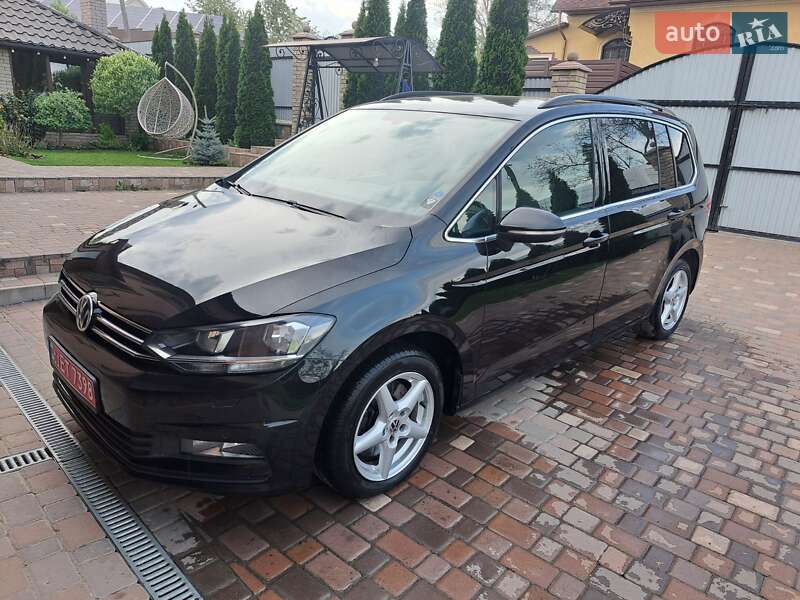 Volkswagen Touran 2016