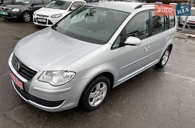 Мінівен Volkswagen Touran 2008 в 