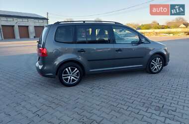 Минивэн Volkswagen Touran 2013 в 