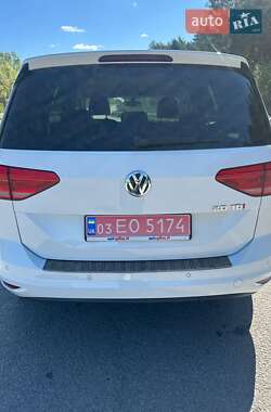 Микровэн Volkswagen Touran 2019 в 