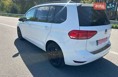 Микровэн Volkswagen Touran 2019 в 