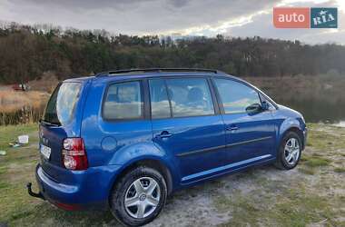 Минивэн Volkswagen Touran 2008 в 