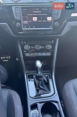 Мікровен Volkswagen Touran 2017 в 