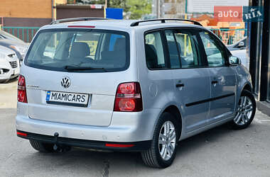 Мінівен Volkswagen Touran 2007 в 