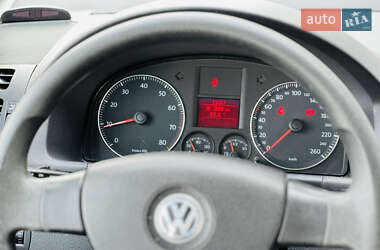 Мінівен Volkswagen Touran 2007 в 