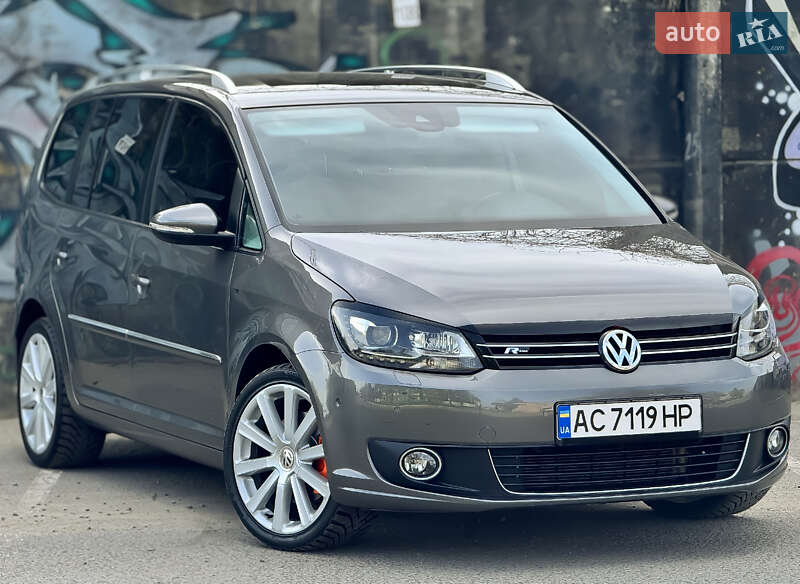 Минивэн Volkswagen Touran 2012 в Луцке