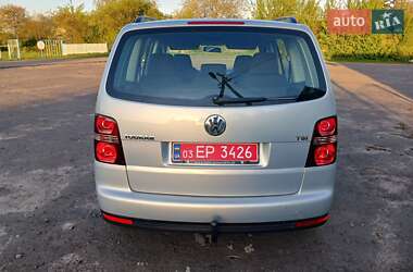 Минивэн Volkswagen Touran 2008 в 