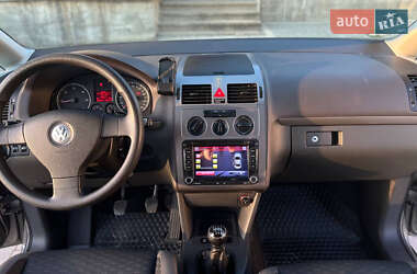 Минивэн Volkswagen Touran 2008 в 