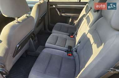 Мінівен Volkswagen Touran 2008 в 