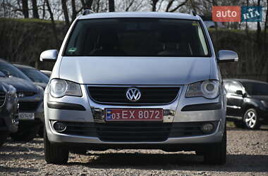 Мінівен Volkswagen Touran 2008 в 