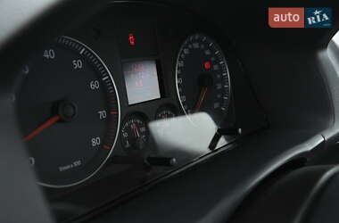 Мінівен Volkswagen Touran 2008 в 