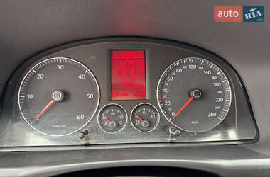 Минивэн Volkswagen Touran 2010 в 