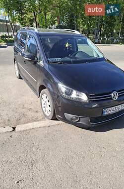 Минивэн Volkswagen Touran 2013 в Подольске