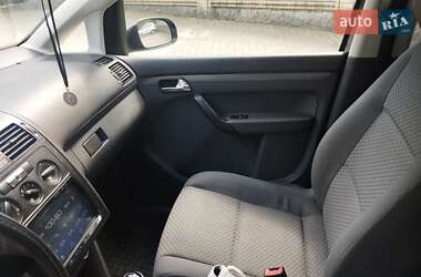 Минивэн Volkswagen Touran 2004 в 
